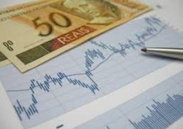 Inflação  fica abaixo de 6% pela primeira vez no ano