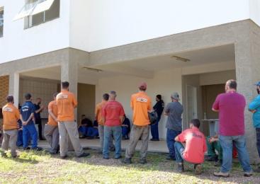 Metalúrgicos ligados ao Sindimetal e Simec dizem Não as propostas patronais. Negociação segue