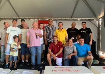 Vamos comemorar  o aniversário do Sindicato, o dia do Metalúrgico e o dia do Trabalhador dia 05 de maio